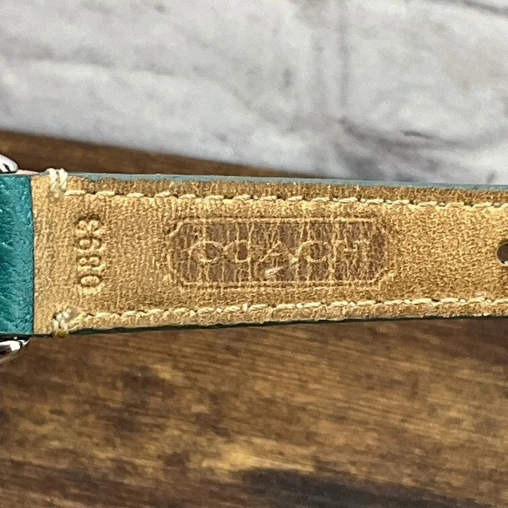 Coach Ladies Green Wrist Watch Swiss Quartz Stainless Steel New Battery 0893 - Picture 7 of 12